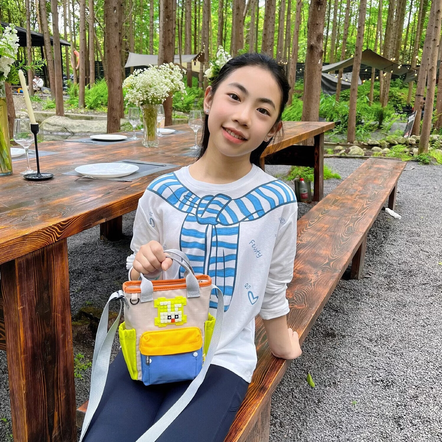 UPIXEL像素风斜挎女包亲子外出轻便小包遛娃DIY拼图儿童包闺蜜防水包 小号- 黑克莱因蓝【独角兽图案】