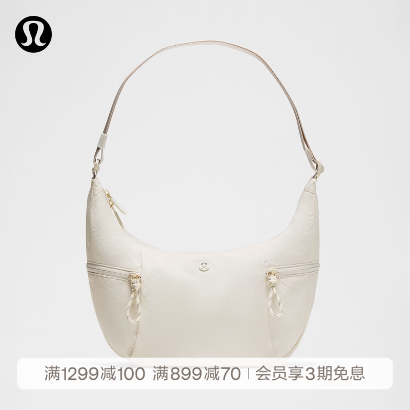 PLUS��lululemon Slouchy б��� LU9CACS475.4Ԫ/������������950.8Ԫ��