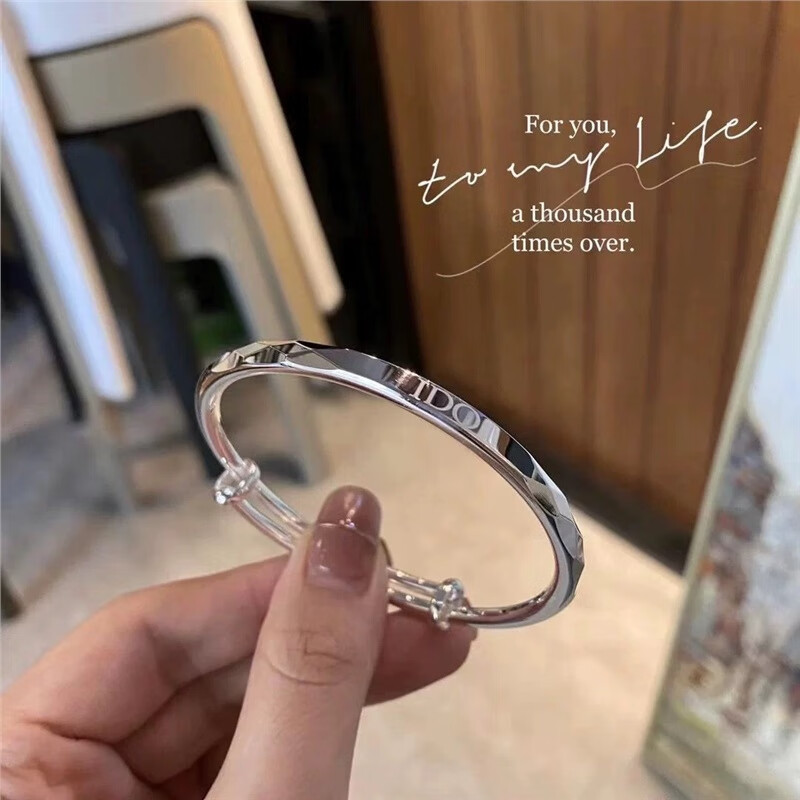 百年凤祥老风祥手镯女999足银镯子年轻款百搭银饰品送女友闺蜜生日