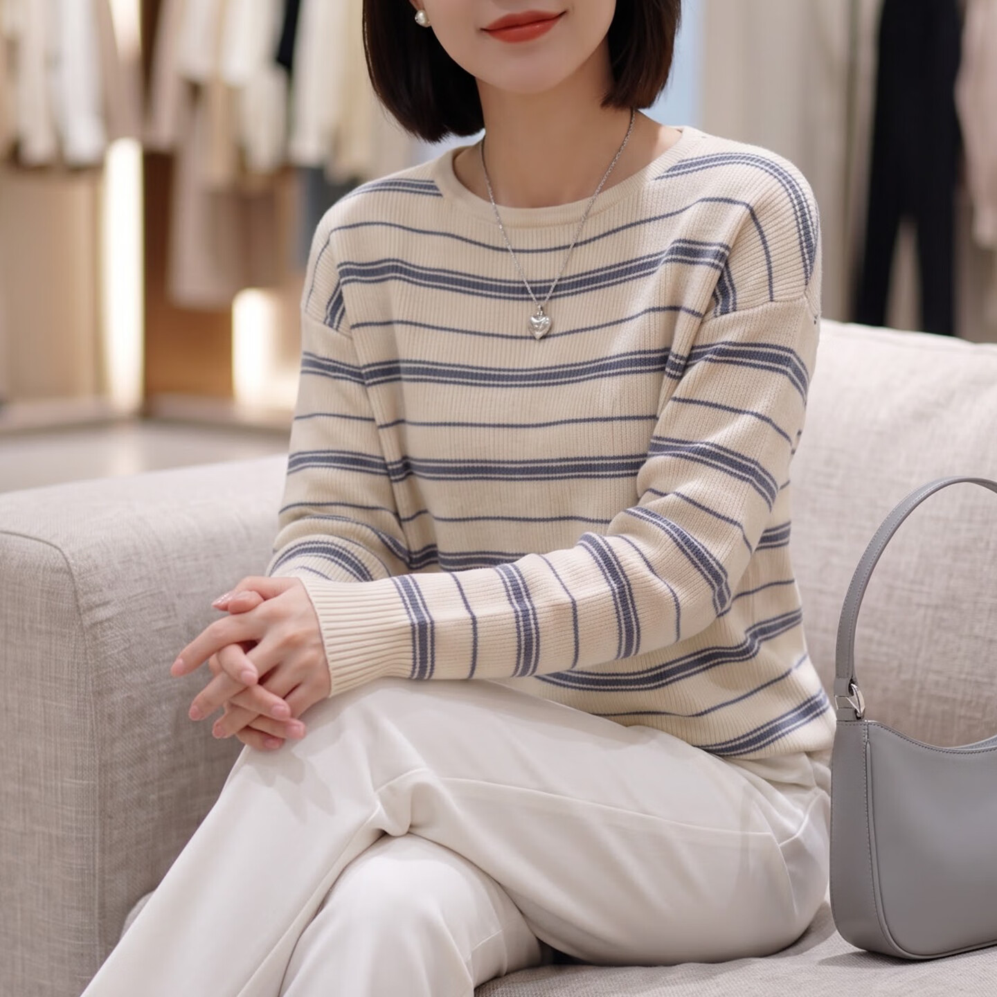 欣依朵天丝莱赛尔时尚条纹圆领长袖针织衫女2026秋新款百搭显瘦减龄毛衣 米蓝条纹【专柜品质】 XL 【116-140斤】