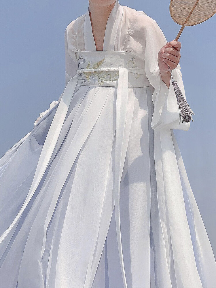 允未白色汉服女上班穿改良唐制齐胸襦裙古装连衣裙春秋款古风日常