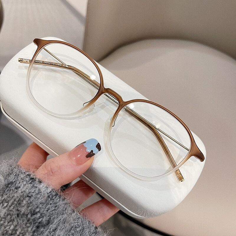 Erilles��������۾�����Ů������tr90Ů��������ƽ�⾵���۾��� ĥɰ������ 161���������⾵Ƭ	 69Ԫ