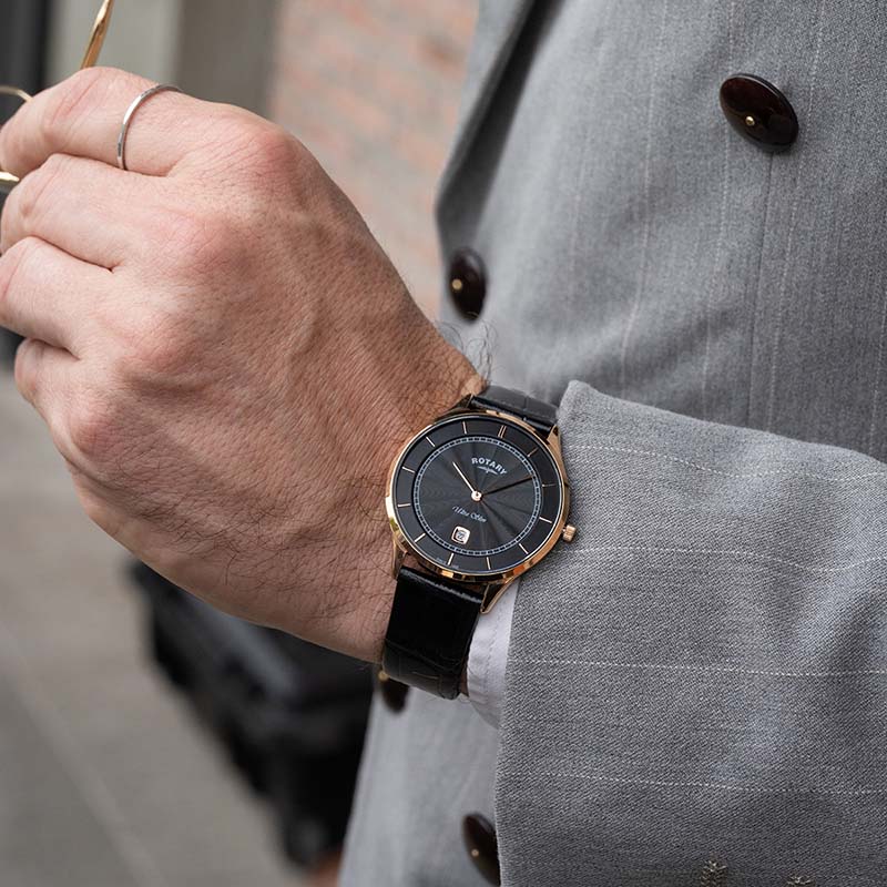 劳特莱（Rotary）英国 男士手表商务休闲皮带防水石英表日历男表送男生生日礼物 GS08304/04