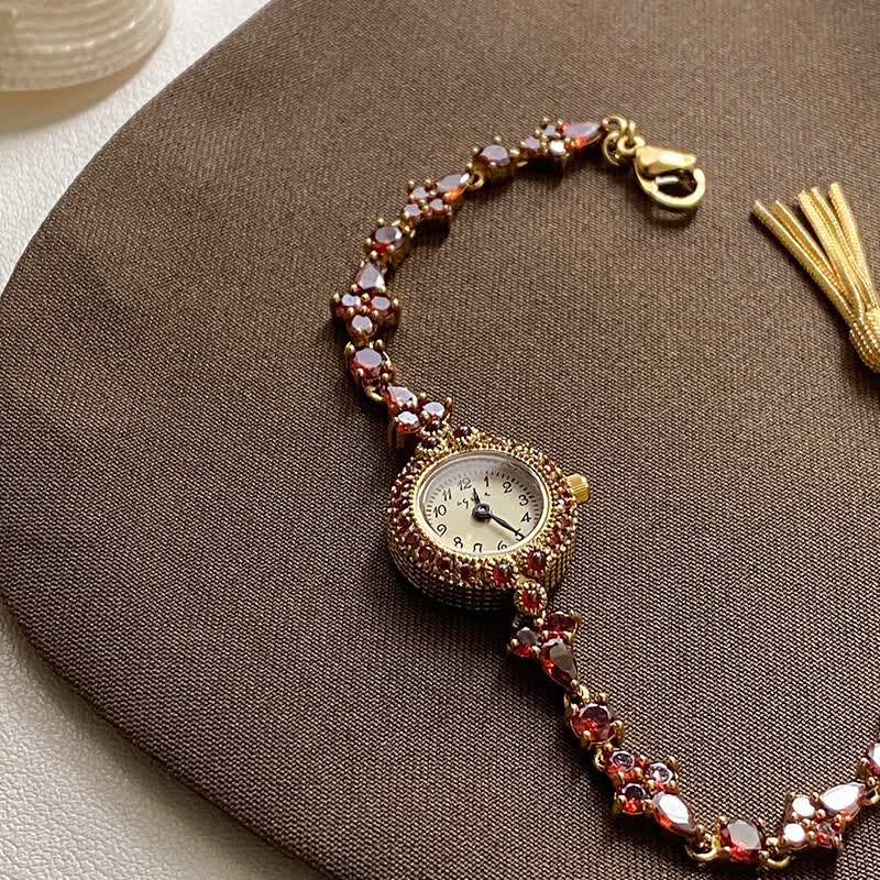 日系轻奢天然石榴石手链式minni盘流苏手表中古小众高级感女表 红石榴