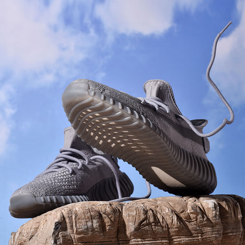 阿迪达斯 （adidas）Yeezy 350 V2椰子350低帮透气男鞋女鞋Boost缓震运动跑步鞋IF3219 IF3219/水泥灰(偏紧) 44 建议拍大一码(270mm)