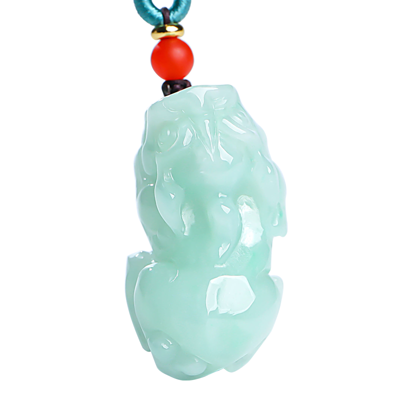 查翡翠吊坠历史价格的网站|翡翠吊坠价格比较