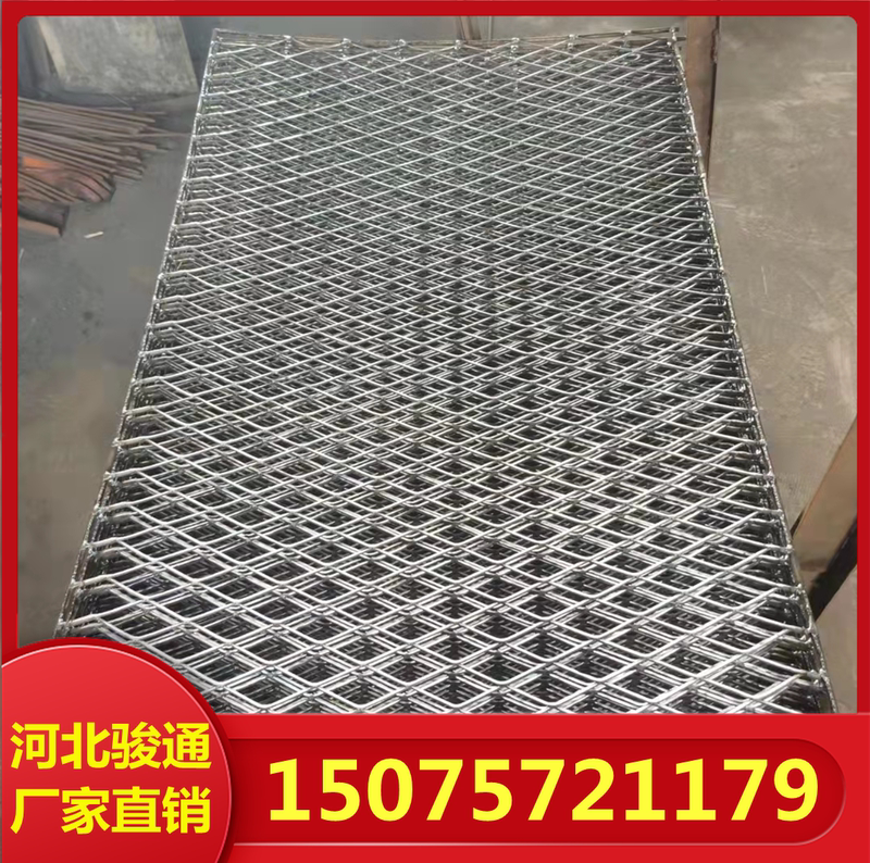 钢笆网片脚踏网工地用脚手架走道板外架菱形安全防护网钢芭网格片