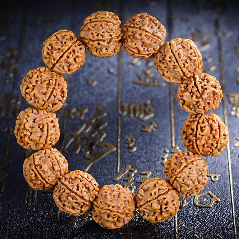 妍韵珠宝满肉双龙纹六瓣大金刚菩提子手串文玩佛念珠木手串把件男手链20mm怎么看?