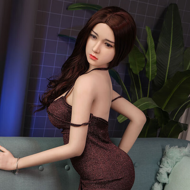 实体娃娃全身款硅胶娃娃仿真人全身可插入实体美女免充气娃娃真人版带