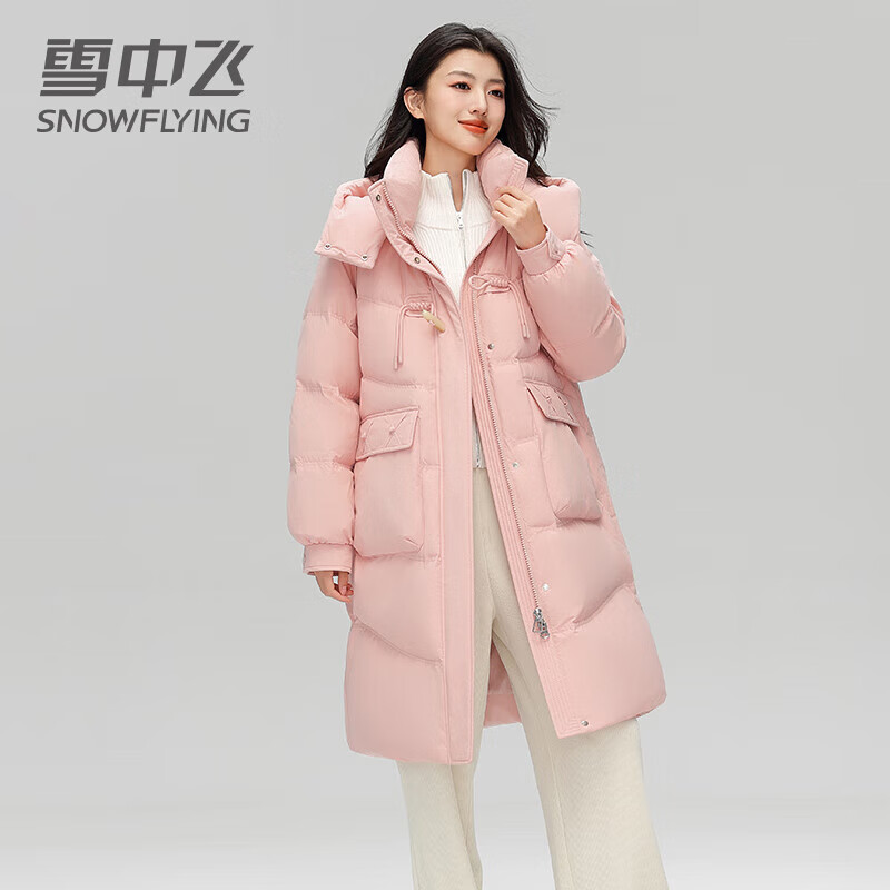 雪中飞 SNOW FLYING中长款外套女士加厚过膝卡其色羽绒服女2024年冬季新款牛角扣连帽韩版过膝加厚女士外套潮 卡其色 155/80A (80-95斤)主图2