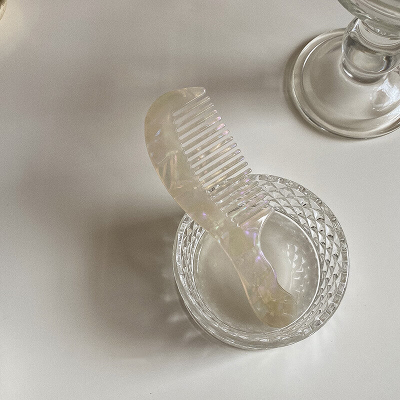好看便携可以装包包的小梳子 韩国水墨玳瑁色醋酸板材发梳 人鱼色发梳