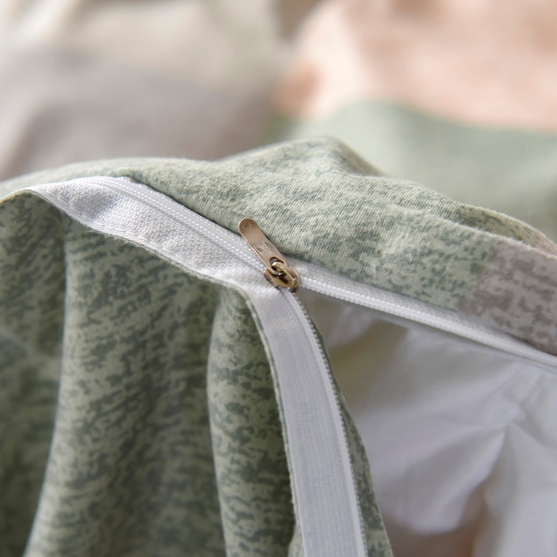 多兰诗(Duolanshi)春秋磨毛四件套 斜纹印花卡通套件被套床单宿舍四季床上四件套 方格日记 2.0米 床单款 /被套200*230 四件套