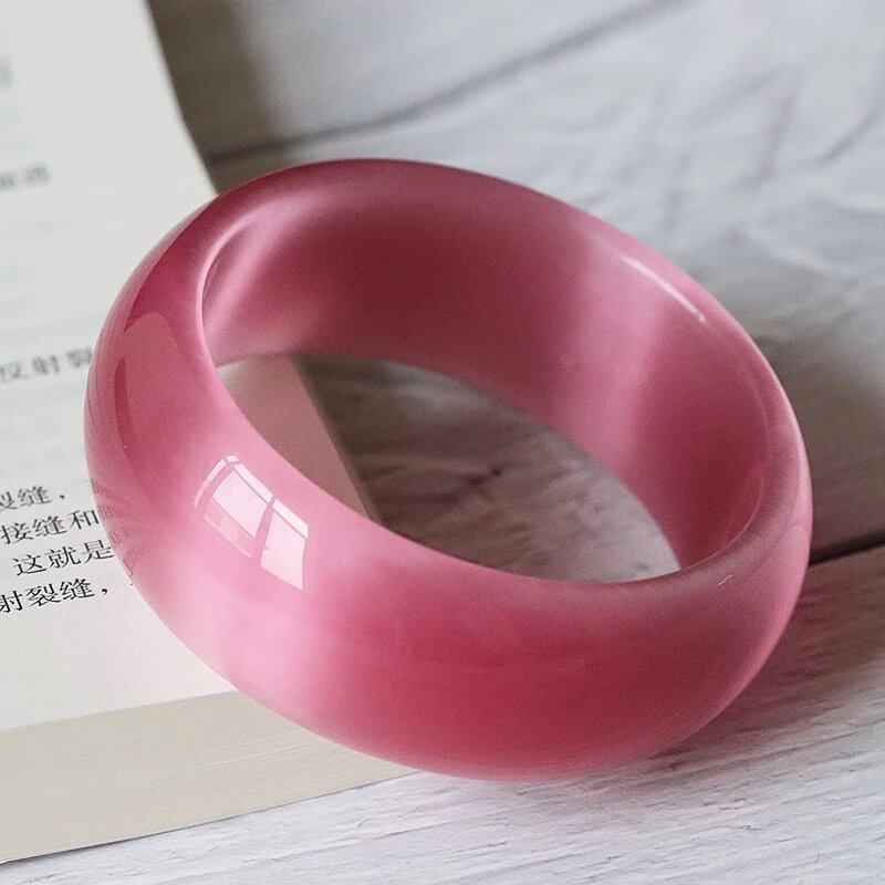 snqp猫眼石手镯韩版细款宽版粉时尚水晶扁圆镯饰品女猫眼效应明 面宽