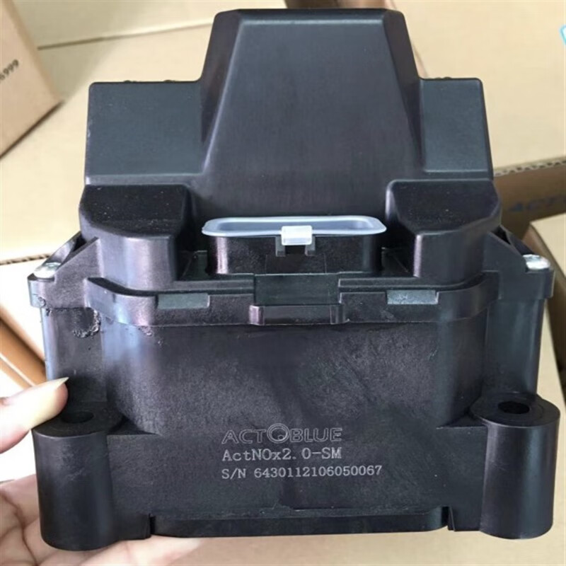 诚迈适配艾可蓝尿素泵总成2.0原厂3.0云内12v24v江淮轻卡2.