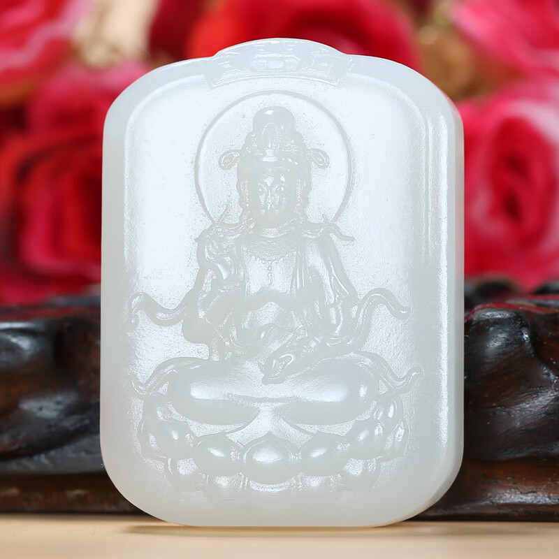 皇贵人【珠宝严选】苏州玉雕大师万子涵作品 和田玉羊脂玉观音玉牌