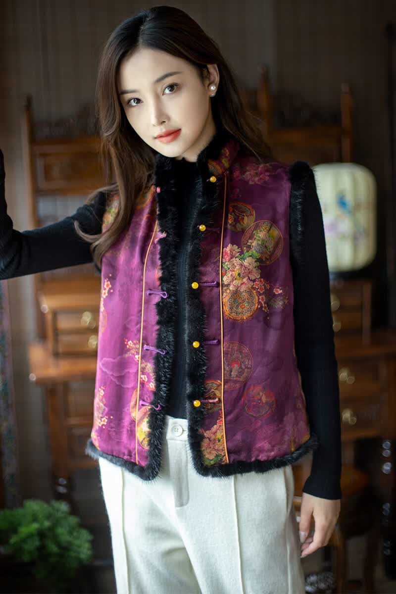 逸紅顔（E.Beauty）逸红颜紫矜2023冬新款香云纱夹棉水貂毛新中式轻暖唐装马甲 紫红色 L怎么样,好用不?