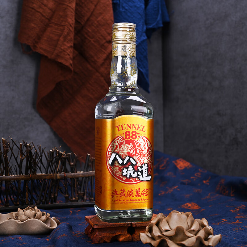 八八坑道 典藏淡丽 清香型白酒42度600ml*6瓶 88坑道台湾高粱酒_优优