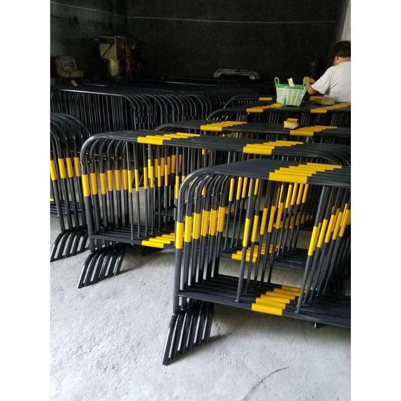 铁马镀锌护栏道路公路施工可移动防撞围栏市政隔离路安全防护围挡