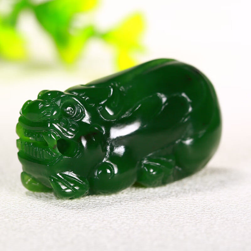 皇贵人珠宝严选和田玉碧玉貔貅吊坠挂件男女士礼物31.