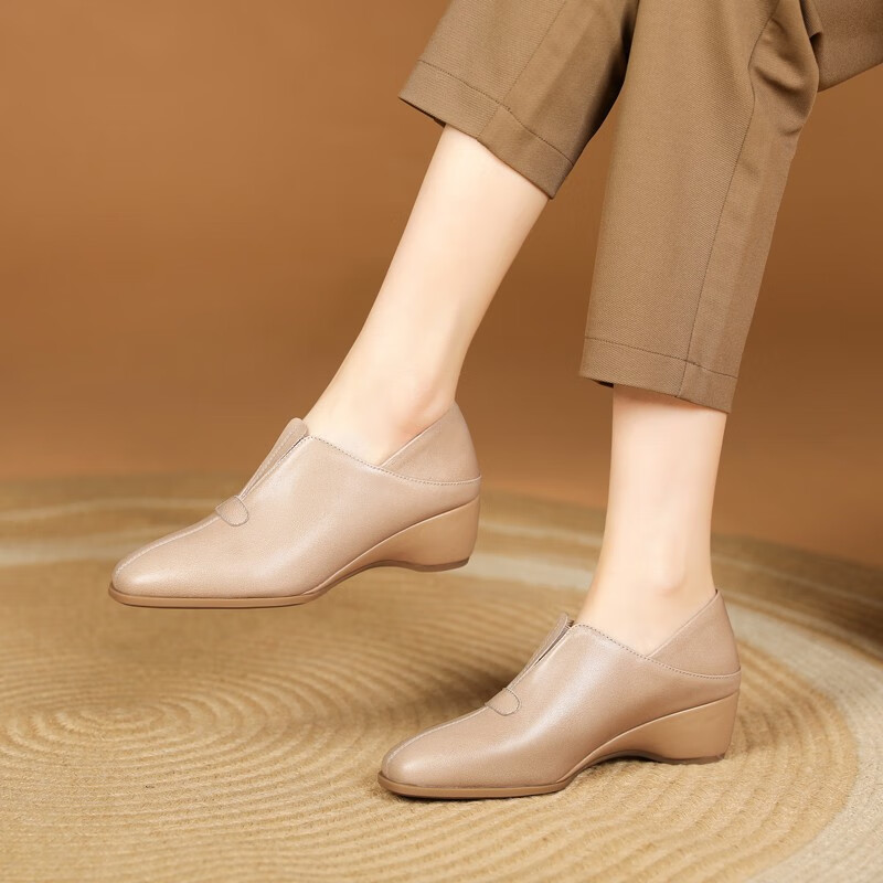 可欣百丽(hersin baili)坡跟单鞋女深口牛皮方头中跟女式皮鞋简约舒适