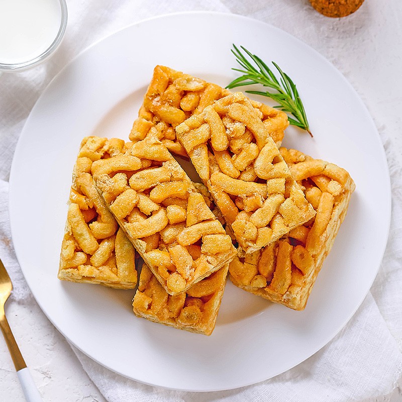 健元堂无蔗糖苦荞沙琪玛木糖醇粗粮萨其马低健身代餐卡脂肪热量老年人