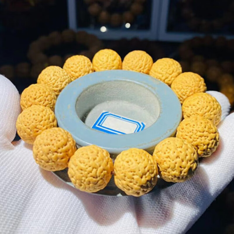 金刚佛罗正圆无刀痕满肉佛螺菩提高密籽手串 16mm*13颗  精品佛罗菩提