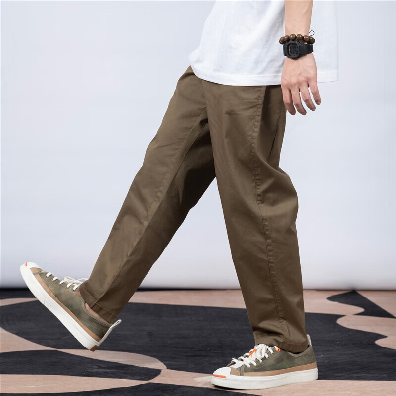 卡其色裤子配什么鞋子-卡其色裤子配什么鞋子好看男生