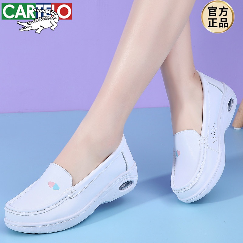 卡帝乐鳄鱼(cartelo)高档护士鞋女夏季真皮夏秋气垫软底白色医护鞋