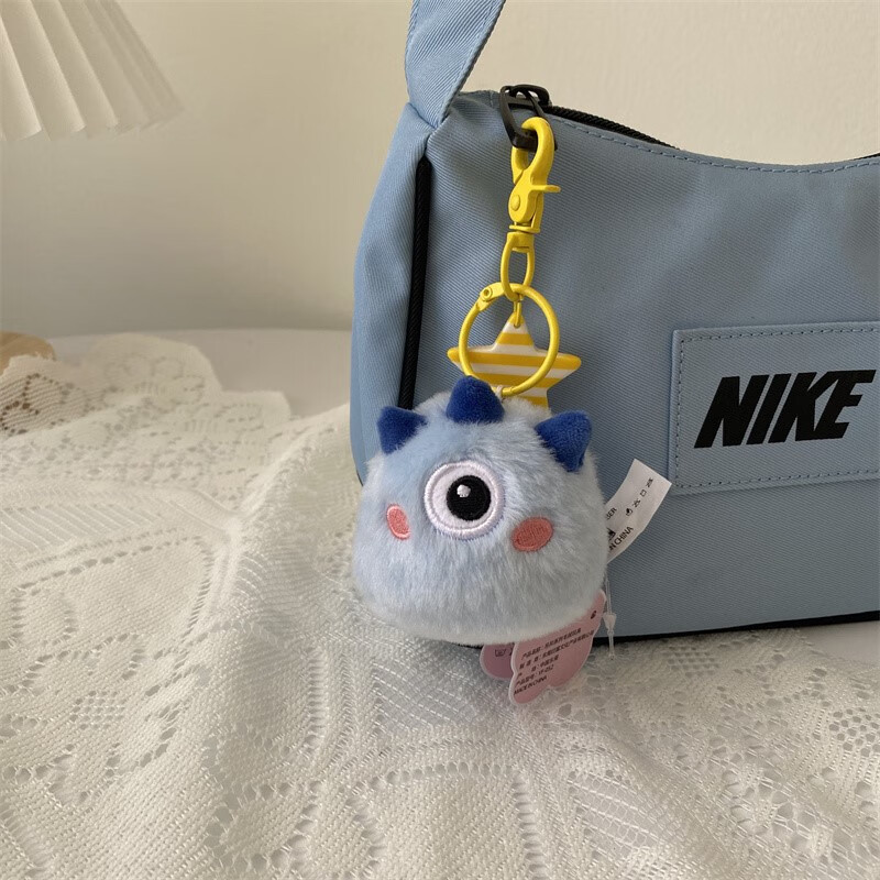 塔克尔适用于日系小怪兽包包挂饰公仔钥匙扣可爱礼物