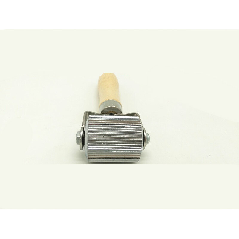 朴彩汽车轮胎补胎压轮补胎滚轮压实滚轮冷补胶片轮胎修补压轮补胎工具 木头压轮宽40MM 京东折扣/优惠券