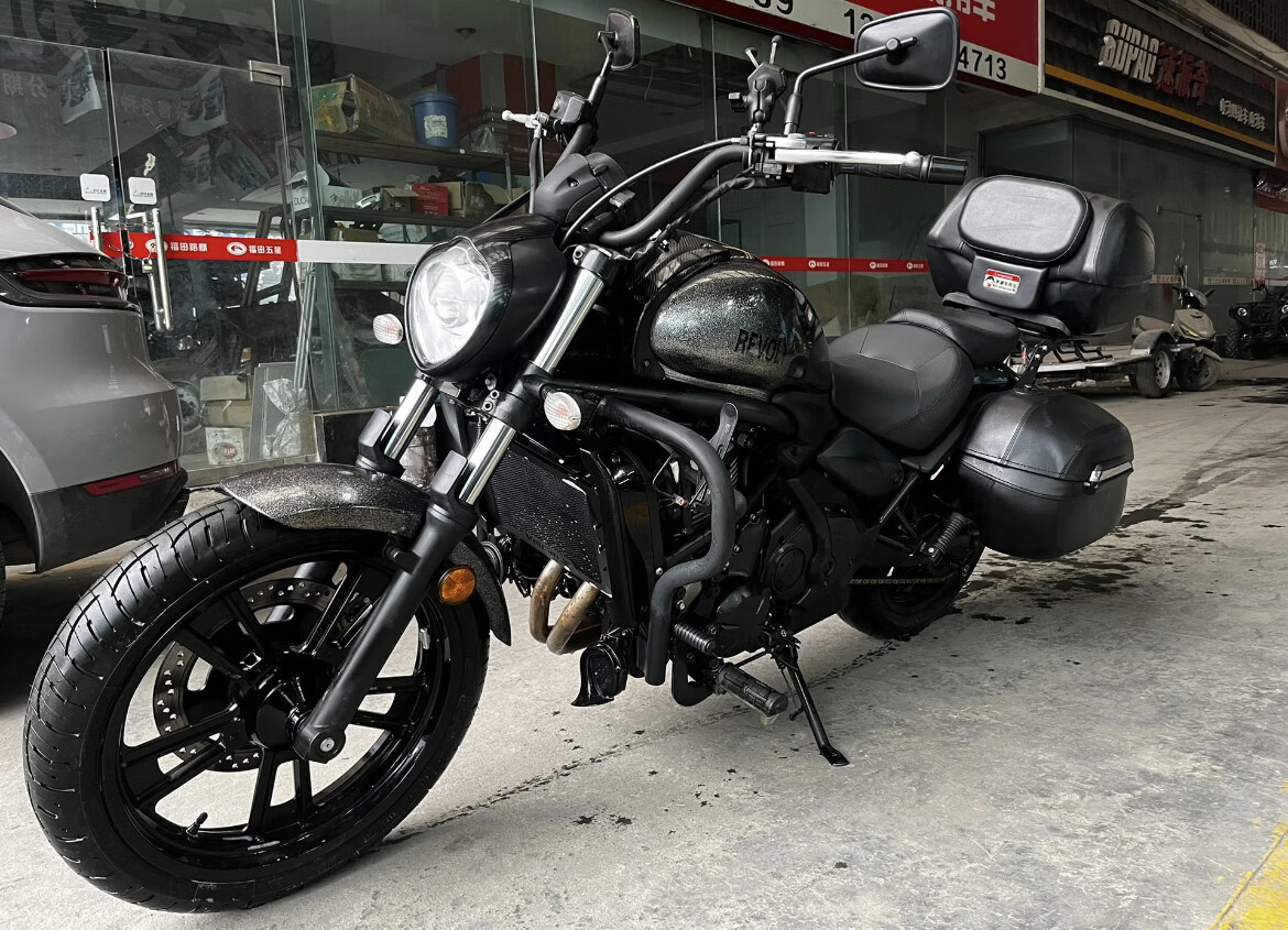 好运鲨适用川崎小火神650边箱挂箱边包尾箱挡风坐垫折叠靠背专用改装