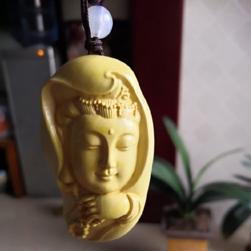 岭空黄杨木雕手把件汽车挂件装饰平安符把玩文玩南海观音头像实木雕刻