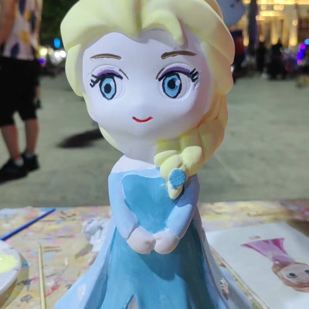 手绘石膏娃娃爱莎公主涂色涂鸦彩绘手工制作创意diy存钱罐 爱莎公主白