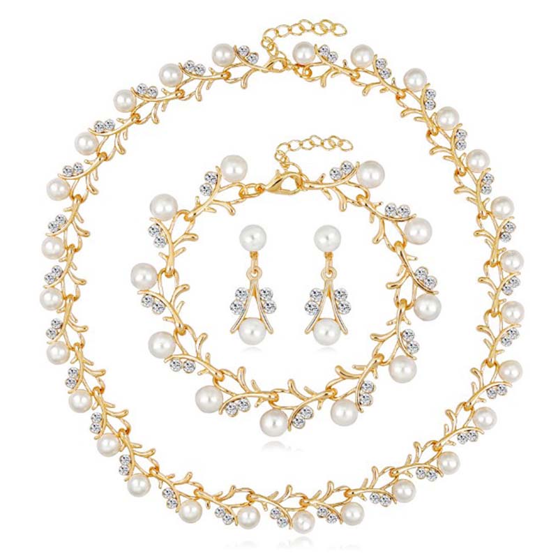 芳北怡珍珠项链套装三件套欧美简约珍珠项链首饰套装合金镶钻短颈链