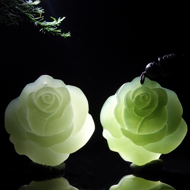 钻后和田白玉玫瑰花吊坠女款玉石玉挂件项链带证书  支持订做 刻字 字