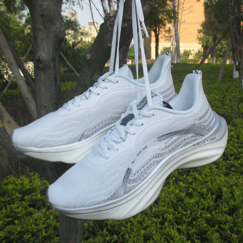 鸿星尔克运动鞋男鞋2022春夏新款奇弹3.