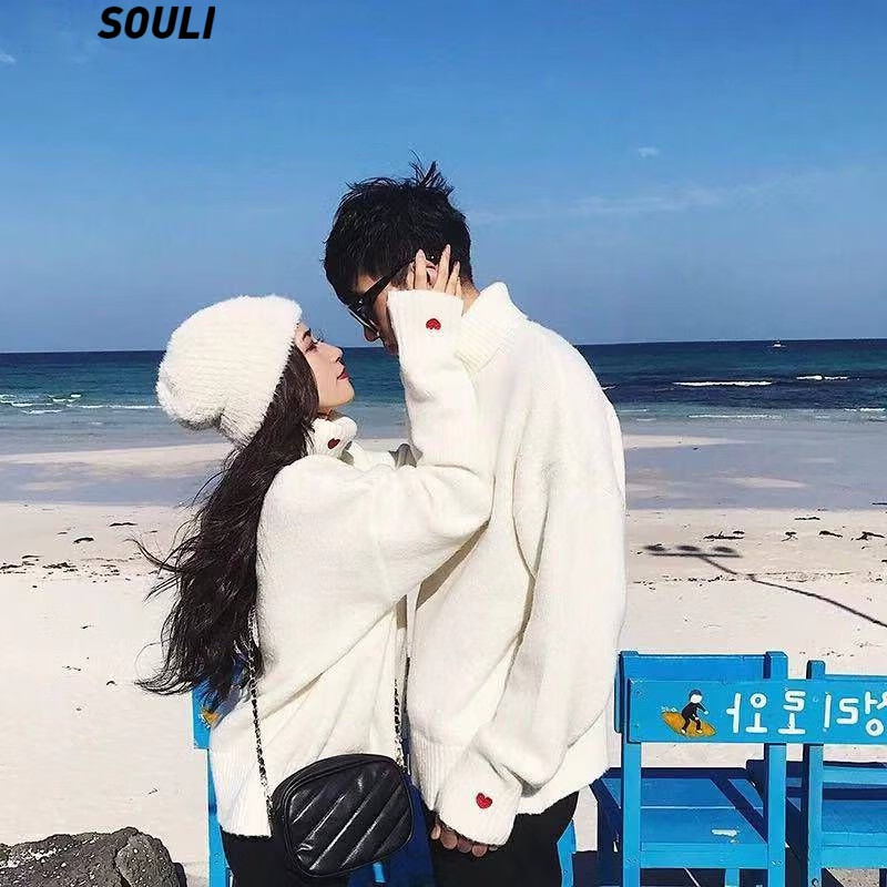 男一女厚情侣装冬季毛衣男女装高领学生韩版宽松爱心衫冬天衣服针织衫