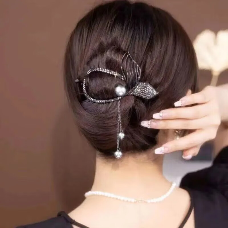 曲美思2025新款高端流蘇魚尾扭扭夾發(fā)卡后腦勺抓夾高級感盤發(fā)發(fā)夾一字夾 魚尾扭扭夾#暗黑色