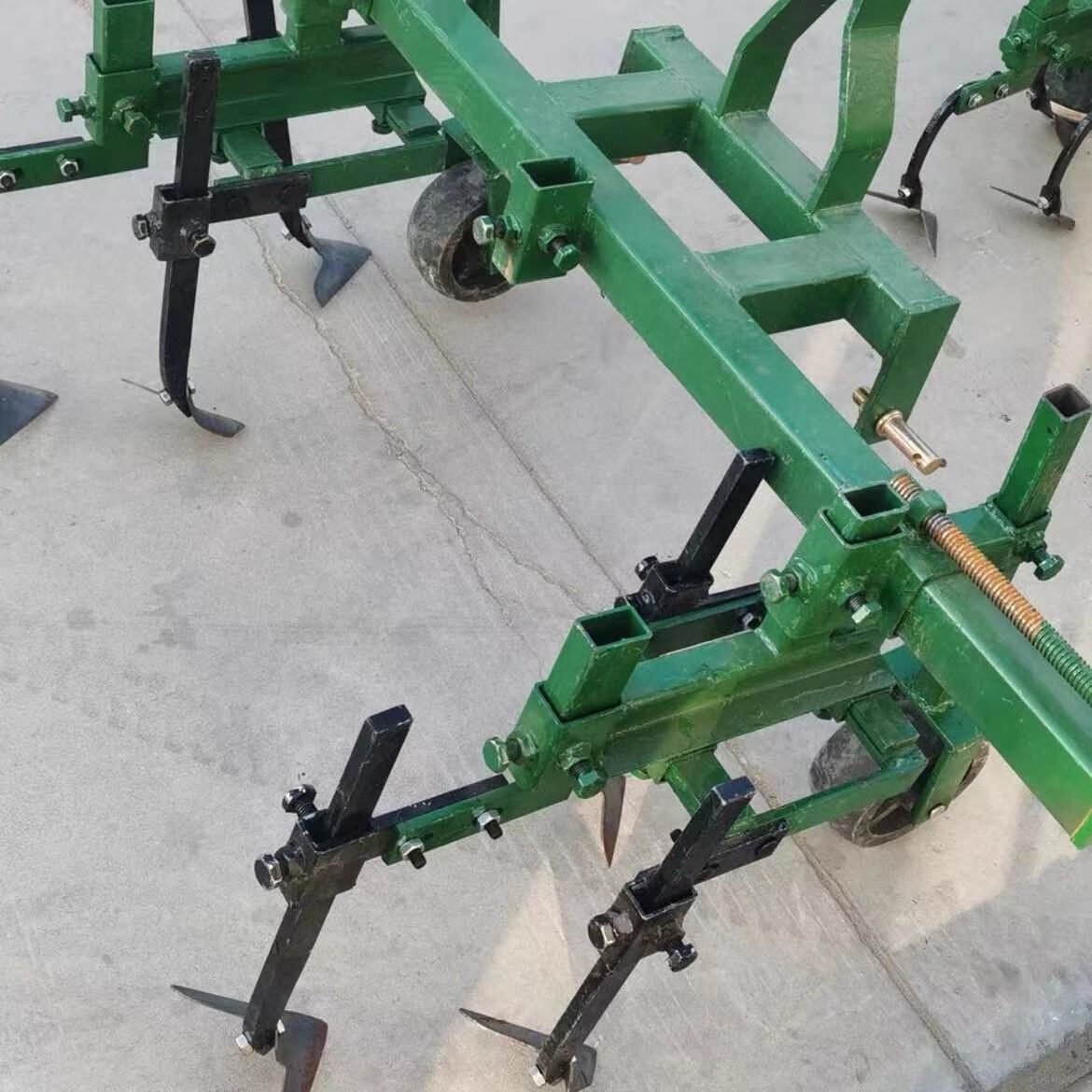 逐月家用多功能四轮车带两行三行精品耘锄锄草机松土微耕起垄平垄锄草