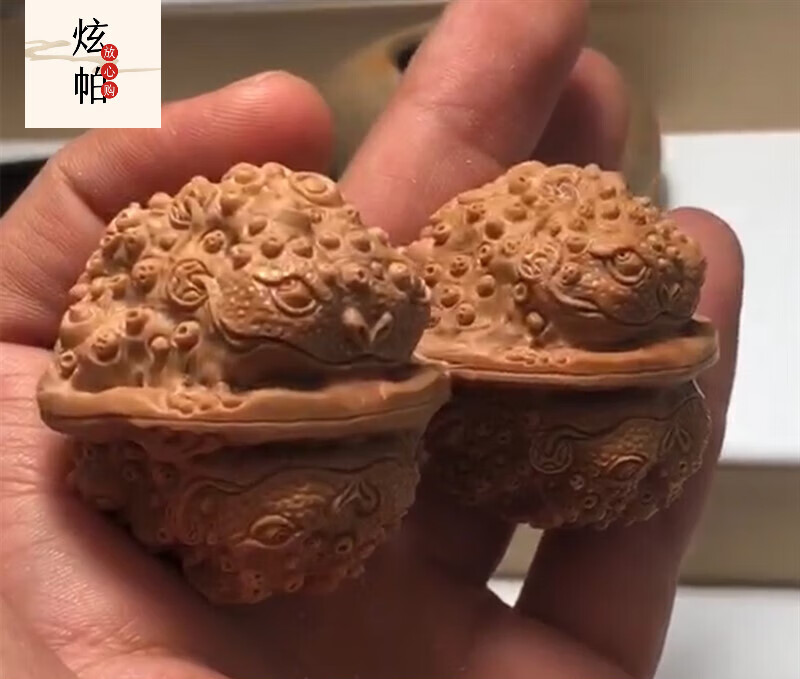 zbjp文玩核桃雕刻金蟾手把件纯手工雕精选蛤蟆头男女送礼原创设计 礼