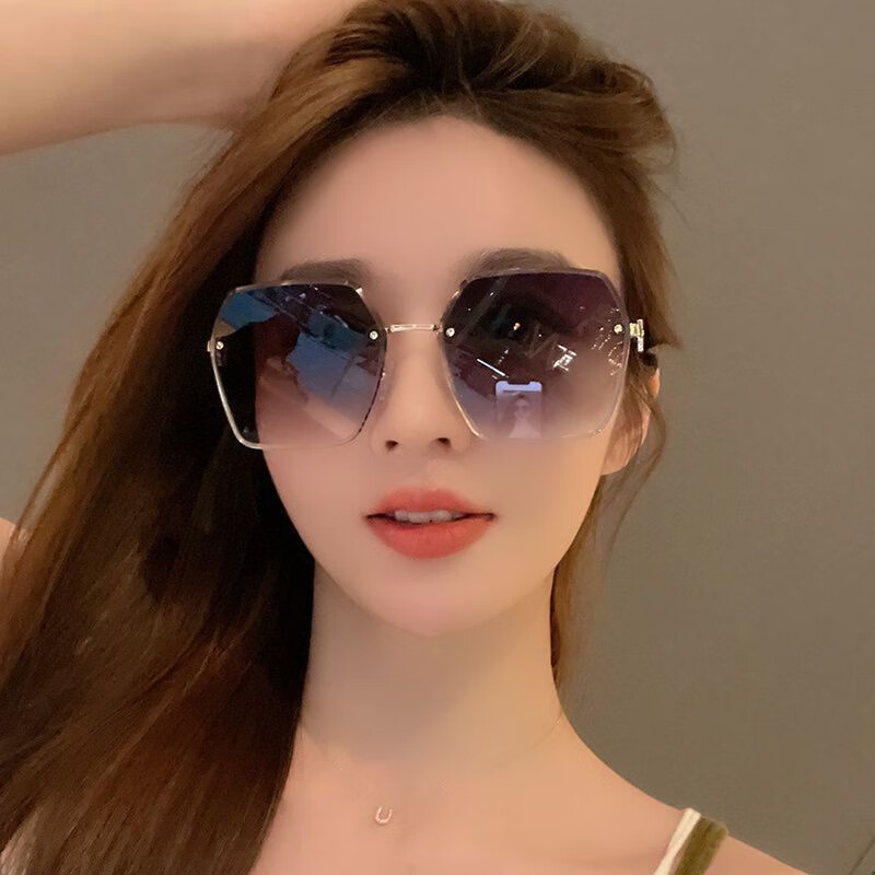 木丁丁墨镜女高级感ins夏防晒大脸显瘦无边框情侣开车出行太阳眼镜 太阳镜【金框渐变灰】使用感如何?