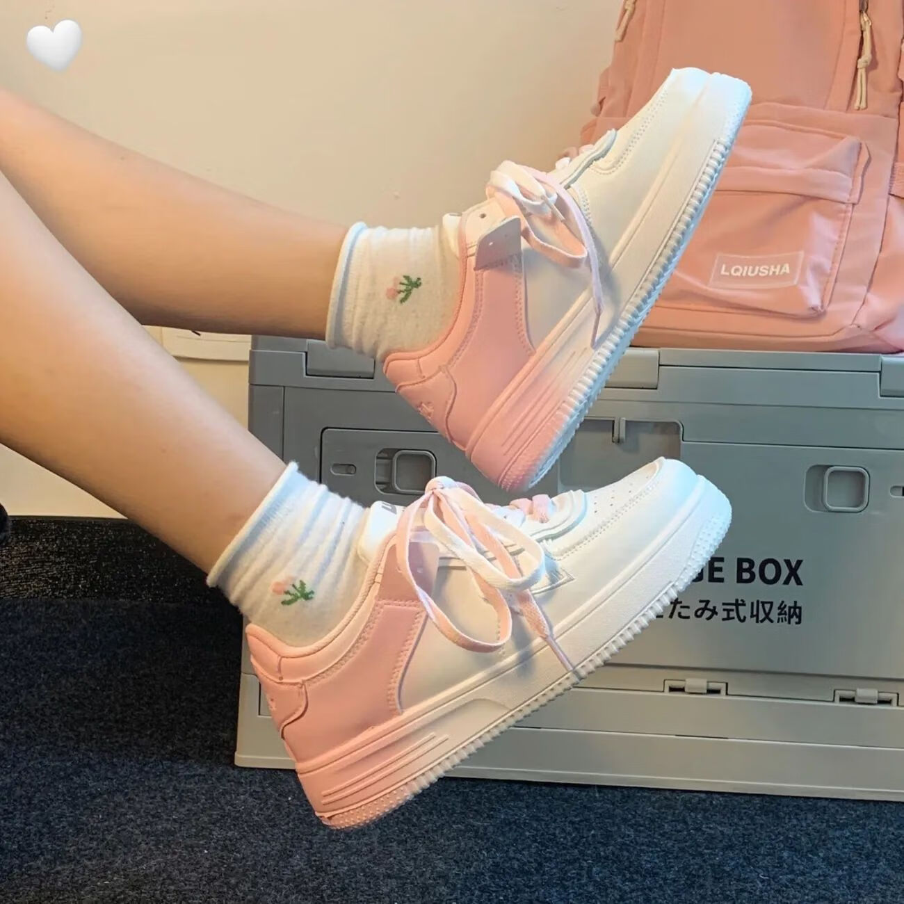 小女孩穿的小学生秋天运动鞋女生女童板鞋渐变色小白鞋2022春秋新款