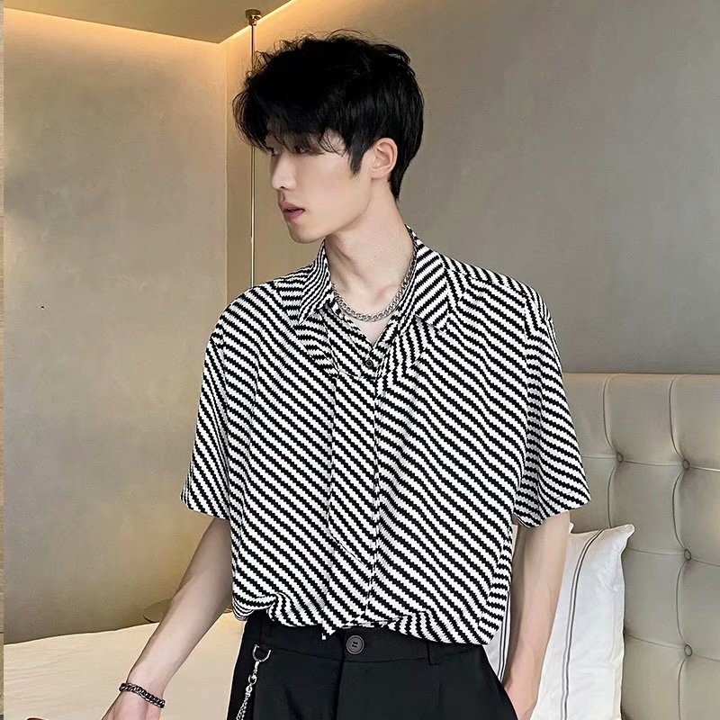 嘉晔夏季新款流行热门青春休闲帅气百搭网红退款男士上衣黑白条纹短袖