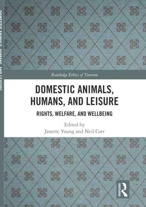 预售 按需印刷 domestic animals, humans, and leisure