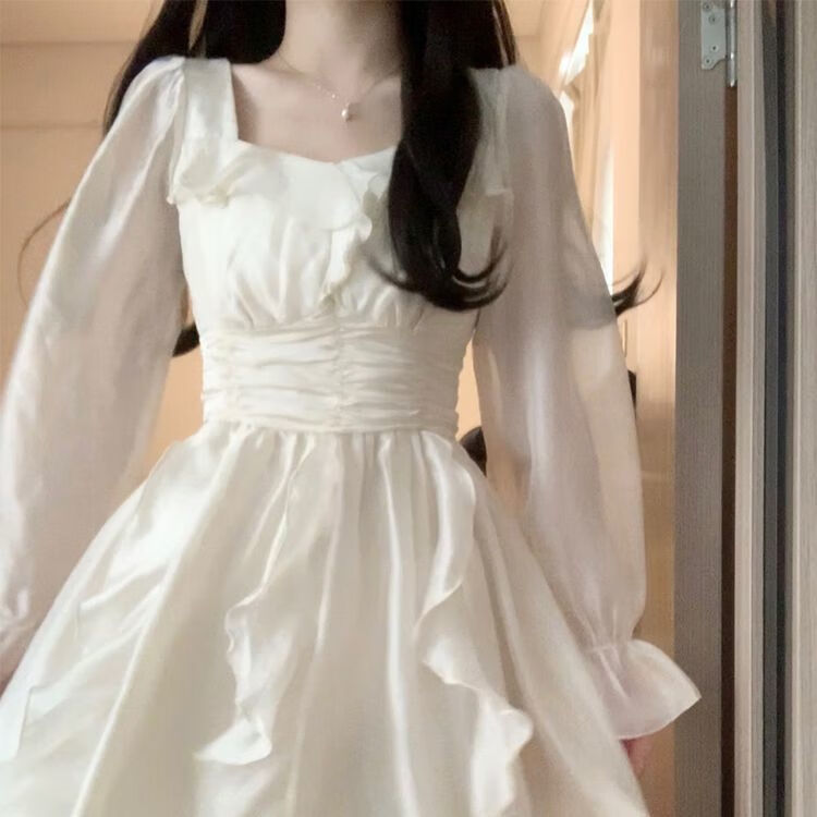 qvnl裙子纯欲风学生党夏季早春甜美风2023新款荷叶边褶皱收腰显瘦仙女