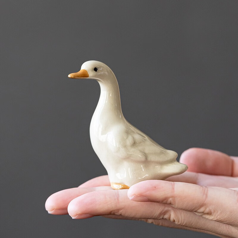 fw陶瓷仿真小鸭子茶宠摆件创意可爱动物小白鸭家居装饰办公室盆载客厅