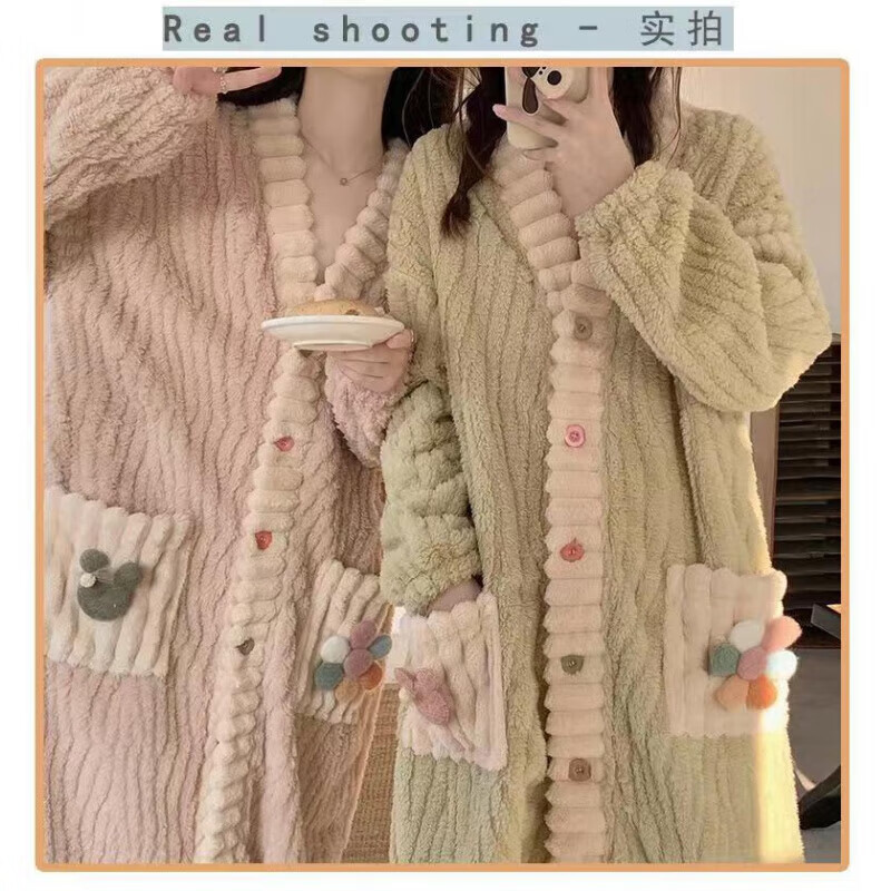 宝娜斯珊瑚绒睡衣女冬季加厚加绒卡通少女草莓小熊睡袍长款睡裙 小花睡袍-粉色 均码(适合80-160斤)