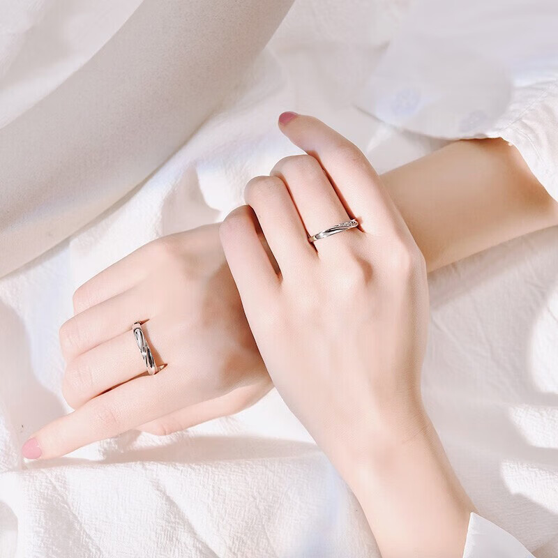 赫莲娜情侣戒指一对求婚结婚对戒圣诞节礼物送女朋友生日礼物 平面款(活口版)