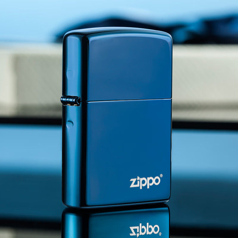 之宝Zippo打火机蓝宝商标这个不是正品，
