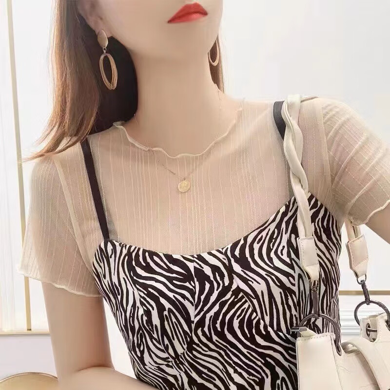 热卖短款透视网纱打底衫女士短袖t恤吊带裙内搭薄纱紧身蕾丝上衣 杏色